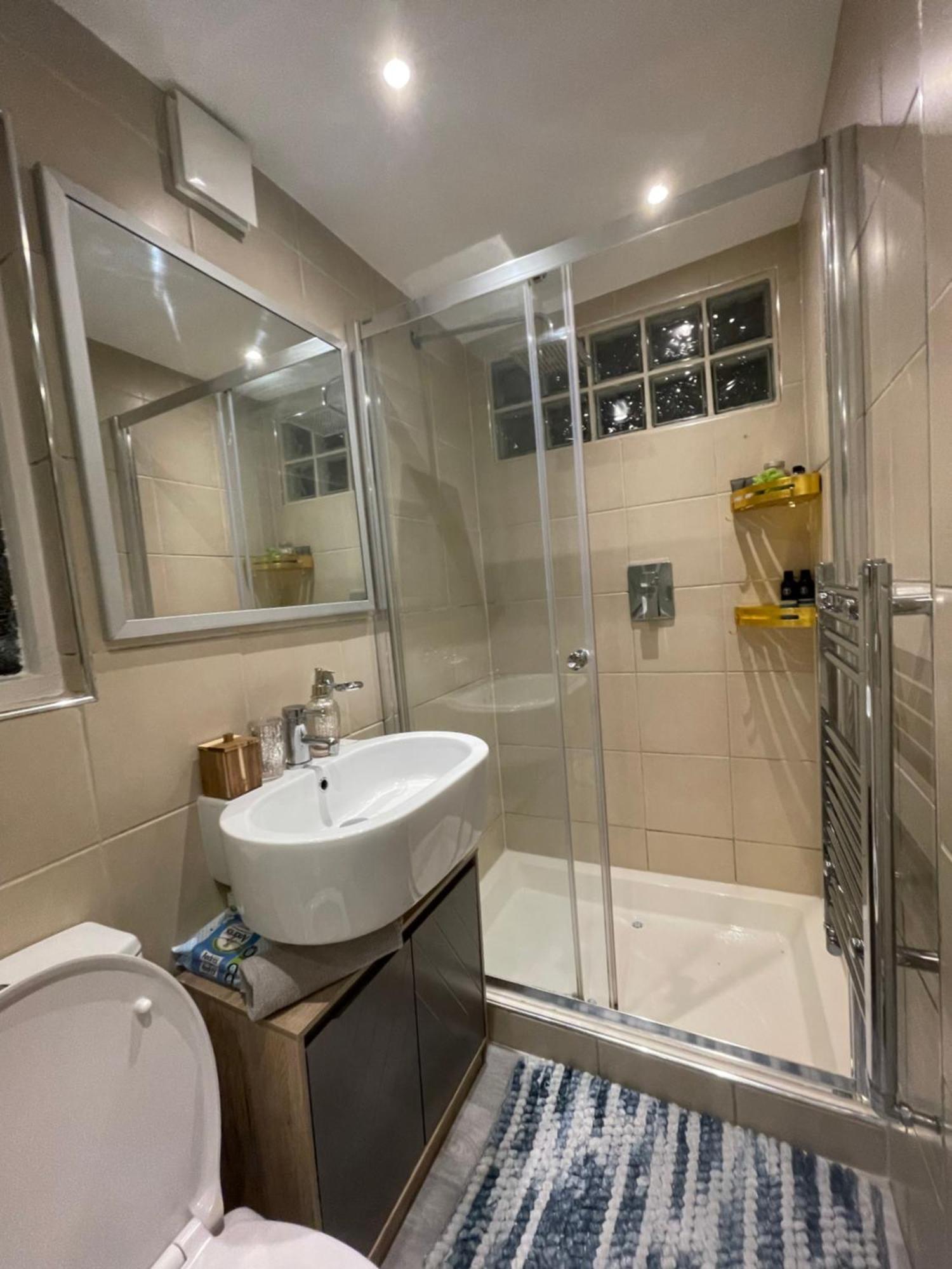 Queen Bedroom In Maida Vale لندن المظهر الخارجي الصورة